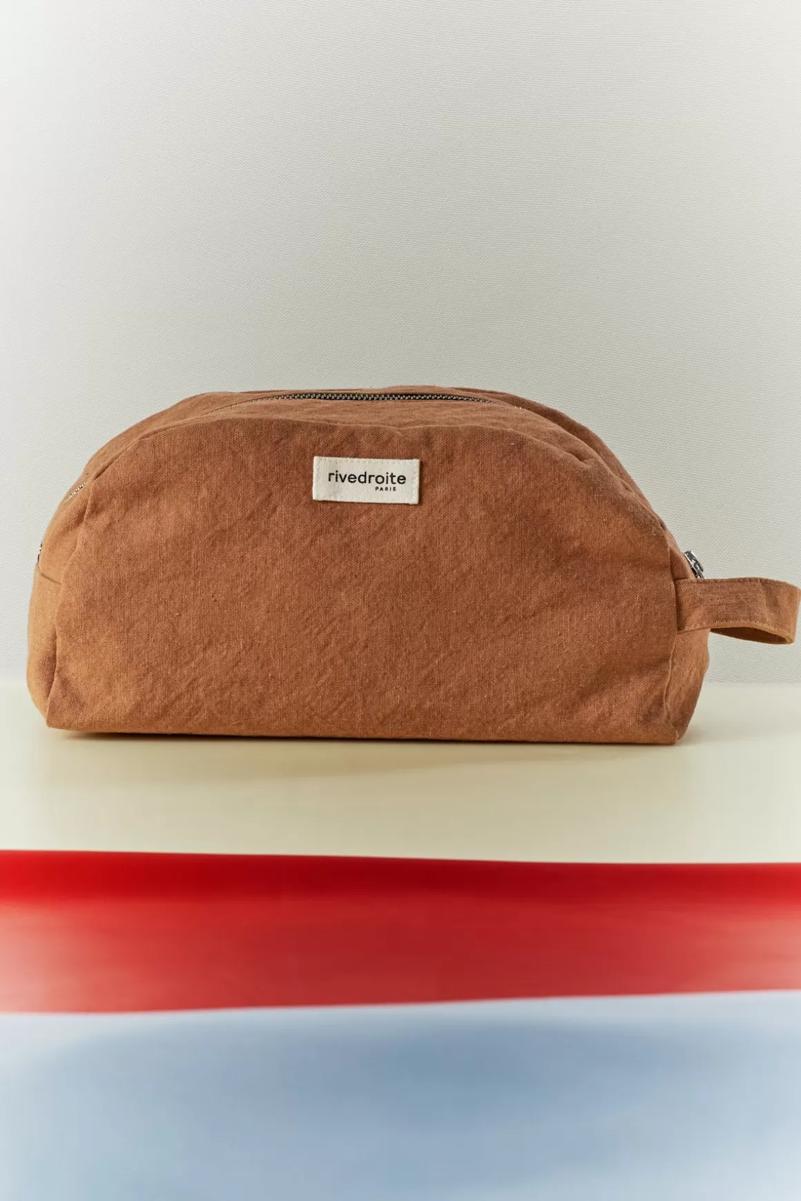 Shop Hermelthetoiletrybag Toiletry Bags