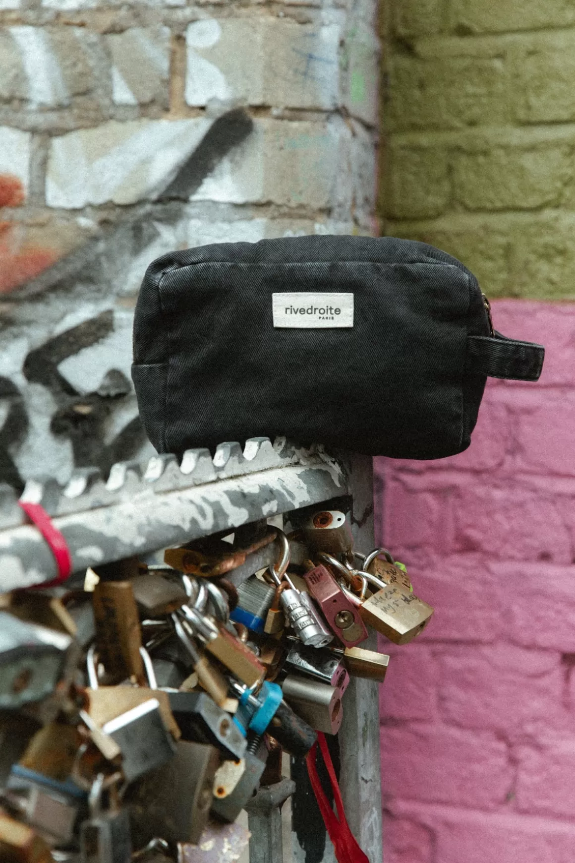 Hot TournellestheXLpouch Toiletry Bags | Fall 24